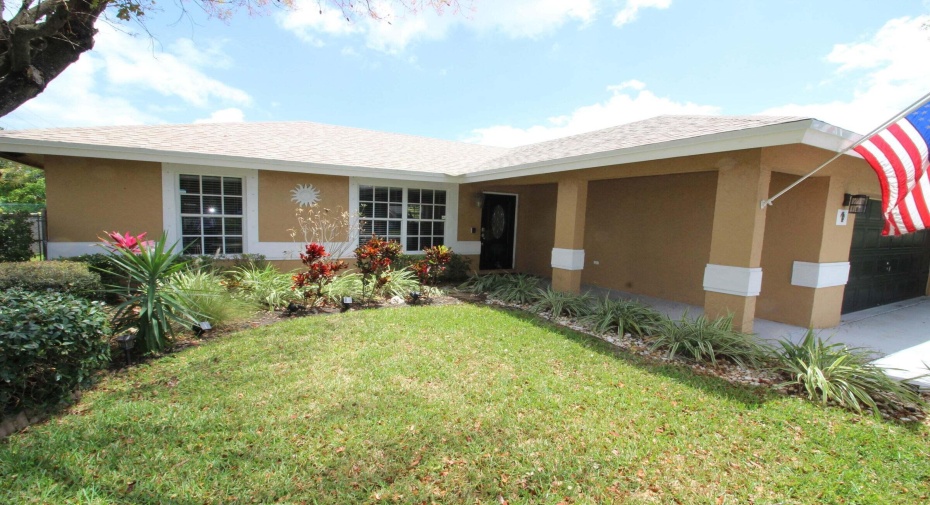 147 NW 10th Avenue, Delray Beach, Florida 33444, 3 Bedrooms Bedrooms, ,2 BathroomsBathrooms,Residential Lease,For Rent,10th,RX-11004308