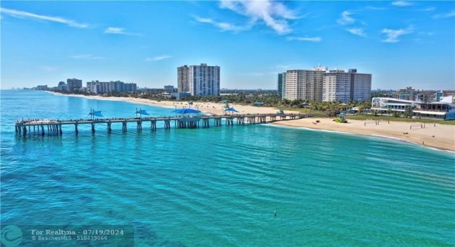 LIVE in PARADISE! Spectacular 2 bed, 2 bath furnished updated corner unit with OCEAN & INTRACOASTAL views. This beautiful home features an open kitchen, 2 full balconies, floor to ceiling hurricane impact windows, plantation shutters, split floor plan, & marble floors throughout. A newer A/C, hot water heater, spacious living area, & many more upgrades for resort-style living at its best!.. Pompano Beach Pier & Attractions just across the street!