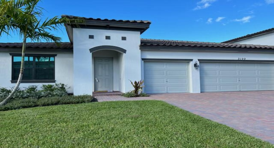 3199 Streng Lane, Royal Palm Beach, Florida 33411, 4 Bedrooms Bedrooms, ,2 BathroomsBathrooms,Residential Lease,For Rent,Streng,RX-11004663