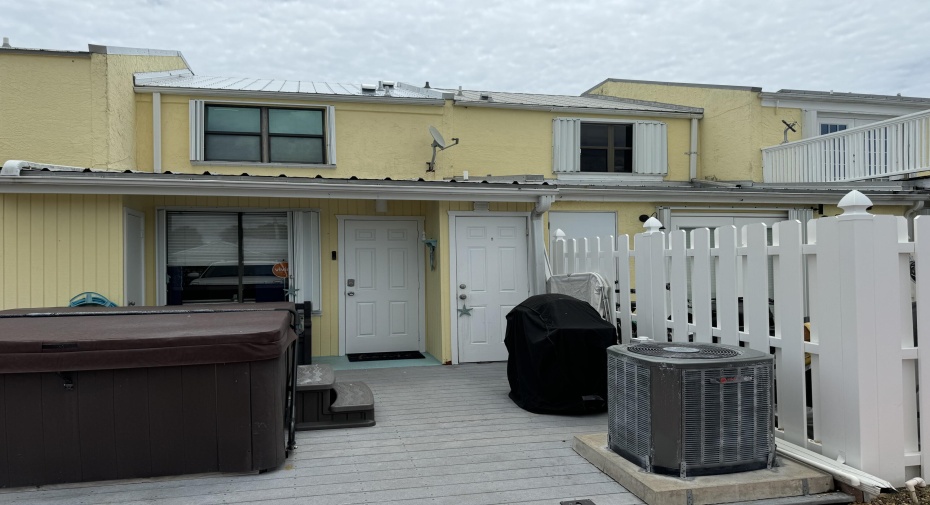2711 N Highway A1a Unit H, Hutchinson Island, Florida 34949, 1 Bedroom Bedrooms, ,1 BathroomBathrooms,Residential Lease,For Rent,Highway A1a,1,RX-11004679