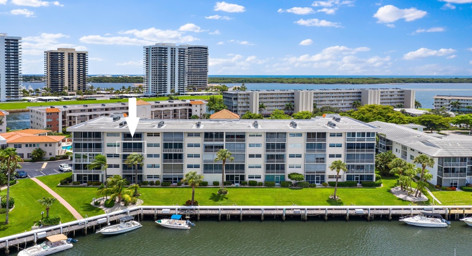 29 Yacht Club Drive Unit 407, North Palm Beach, Florida 33408, 2 Bedrooms Bedrooms, ,2 BathroomsBathrooms,Condominium,For Sale,Yacht Club,4,RX-11004696