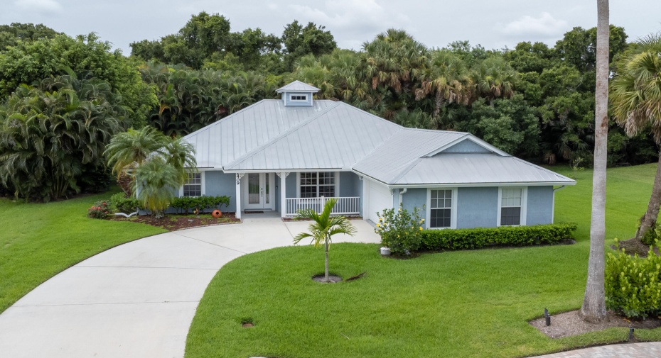 2409 Winding Creek Lane, Fort Pierce, Florida 34981, 3 Bedrooms Bedrooms, ,2 BathroomsBathrooms,Single Family,For Sale,Winding Creek,RX-11003247