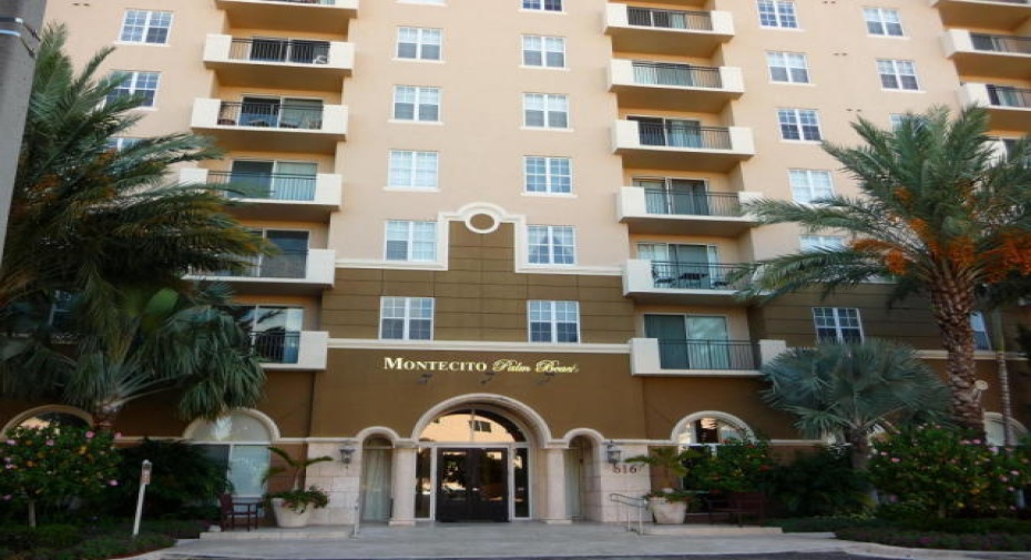 616 Clearwater Park Road Unit 1111, West Palm Beach, Florida 33401, 1 Bedroom Bedrooms, ,1 BathroomBathrooms,Residential Lease,For Rent,Clearwater Park,11,RX-10988856