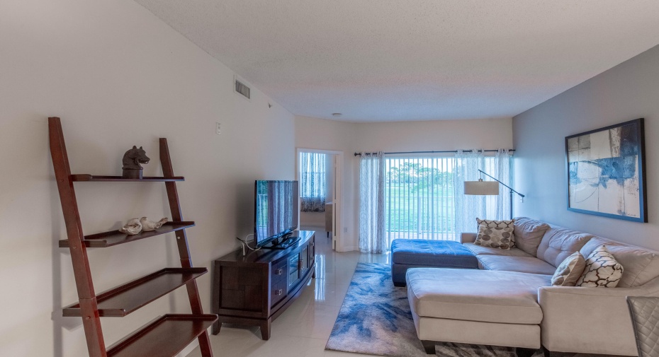 2080 Greenview Shores Boulevard Unit 415, Wellington, Florida 33414, 3 Bedrooms Bedrooms, ,2 BathroomsBathrooms,Residential Lease,For Rent,Greenview Shores,2,RX-11004915