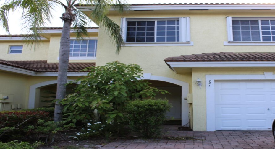 721 Imperial Lake Road, West Palm Beach, Florida 33413, 3 Bedrooms Bedrooms, ,2 BathroomsBathrooms,Residential Lease,For Rent,Imperial Lake,1,RX-11004975
