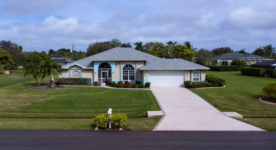 2031 SE Pyramid Road, Port Saint Lucie, Florida 34952, 3 Bedrooms Bedrooms, ,2 BathroomsBathrooms,Single Family,For Sale,Pyramid,RX-10954150