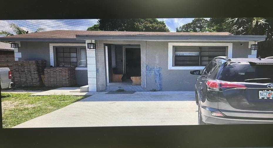 103 NW 28th Way, Fort Lauderdale, Florida 33311, 3 Bedrooms Bedrooms, ,2 BathroomsBathrooms,Single Family,For Sale,28th,RX-11005041