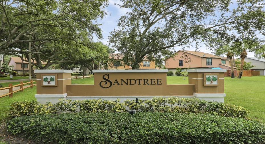 313 Sandtree Drive, Palm Beach Gardens, Florida 33403, 3 Bedrooms Bedrooms, ,2 BathroomsBathrooms,Townhouse,For Sale,Sandtree,RX-11004159