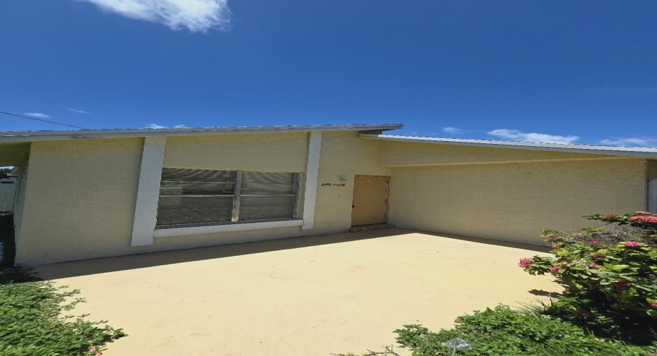 3226 49th Lane Unit 3226, Lake Worth, Florida 33461, 2 Bedrooms Bedrooms, ,2 BathroomsBathrooms,F,For Sale,49th,RX-11005051