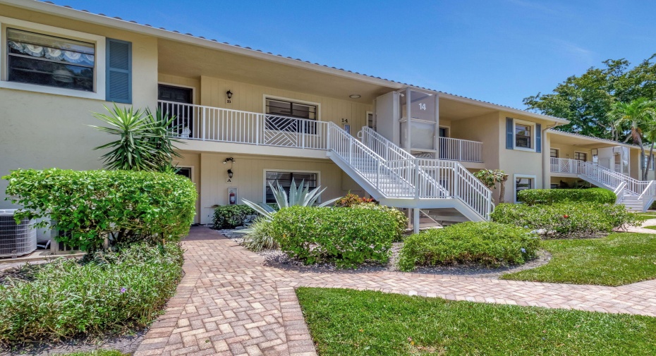 14 Westgate Lane Unit A, Boynton Beach, Florida 33436, 3 Bedrooms Bedrooms, ,2 BathroomsBathrooms,Condominium,For Sale,Westgate,1,RX-11005063