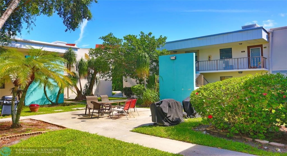 courtyard view with privacy walls