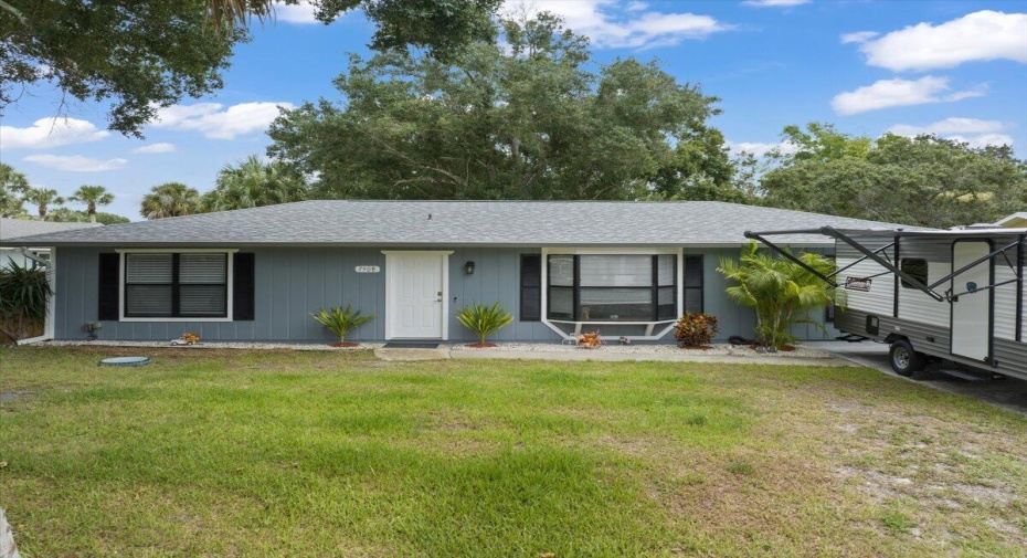 7508 Winter Garden Parkway, Fort Pierce, Florida 34951, 3 Bedrooms Bedrooms, ,2 BathroomsBathrooms,Single Family,For Sale,Winter Garden,RX-11005539