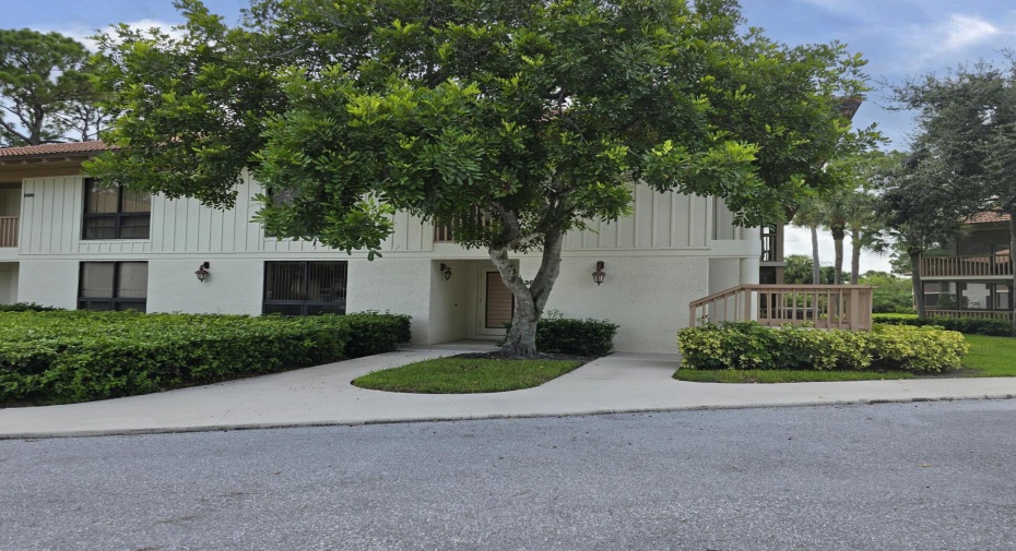 300 Brackenwood Circle, Palm Beach Gardens, Florida 33418, 2 Bedrooms Bedrooms, ,2 BathroomsBathrooms,A,For Sale,Brackenwood,RX-11005806