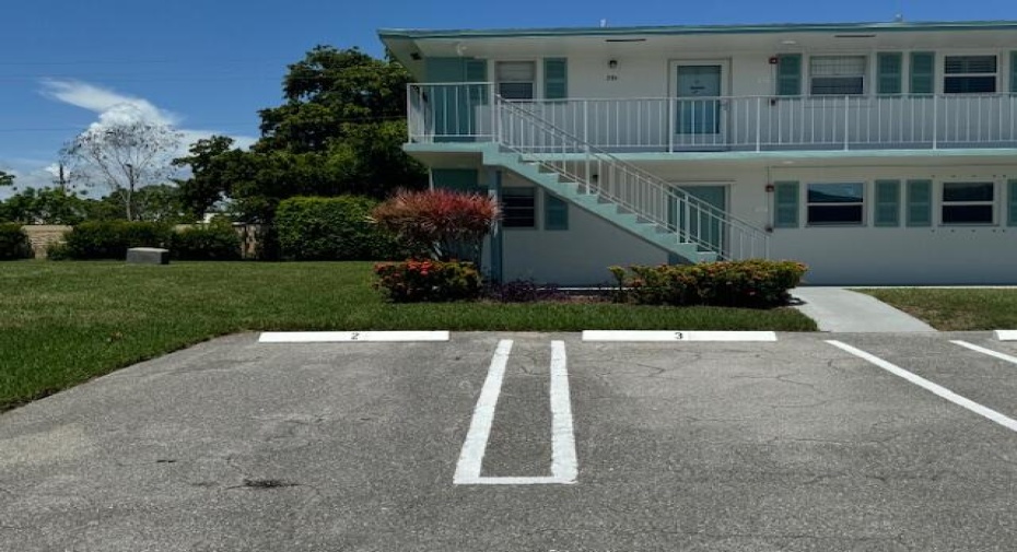 1117 Lake Terrace Unit 101, Boynton Beach, Florida 33426, 1 Bedroom Bedrooms, ,1 BathroomBathrooms,Condominium,For Sale,Lake,1,RX-11005961