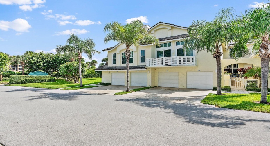 705 Mainsail Circle, Jupiter, Florida 33477, 2 Bedrooms Bedrooms, ,2 BathroomsBathrooms,Condominium,For Sale,Mainsail,1,RX-11004169