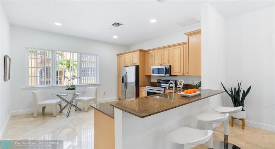 Kitchen Breakfast Area