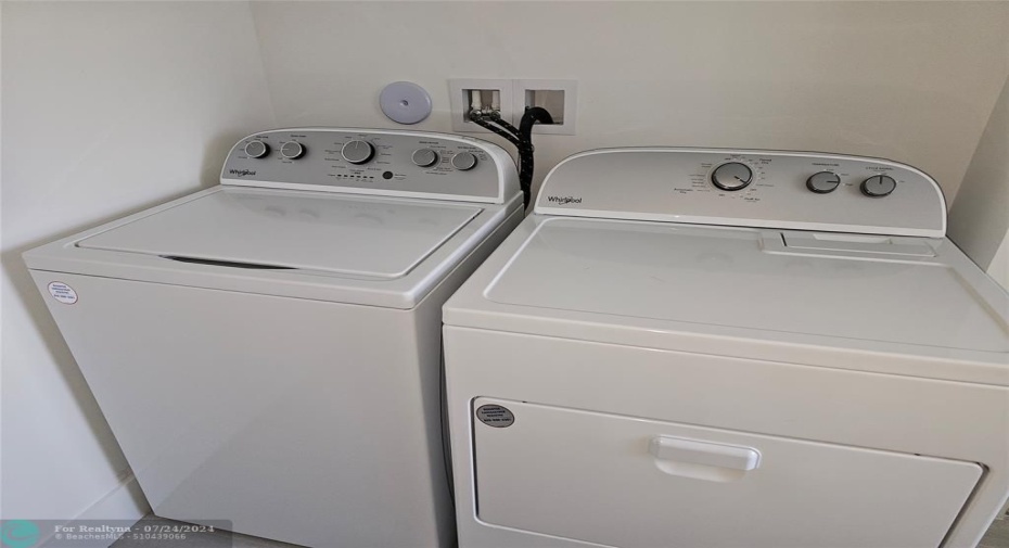 Washer Dryer in LaundryRoom