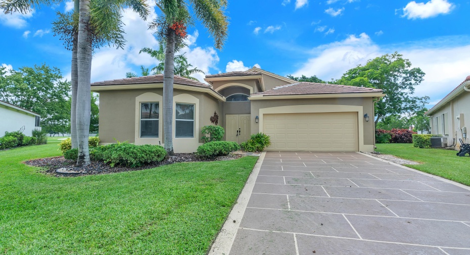 6320 Harbour Club Drive, Lake Worth, Florida 33467, 3 Bedrooms Bedrooms, ,2 BathroomsBathrooms,Residential Lease,For Rent,Harbour Club,RX-11006148