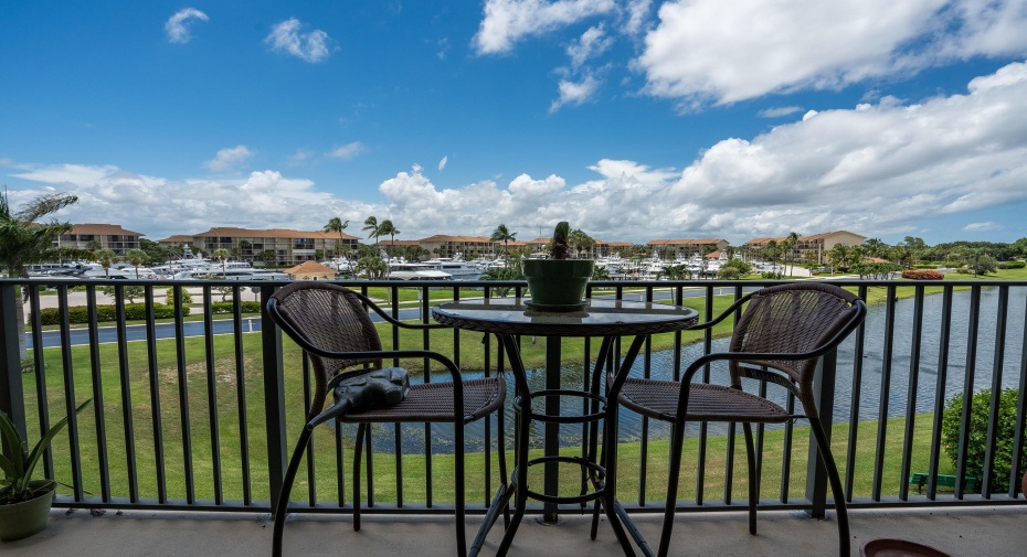 901 Seafarer Circle Unit 306, Jupiter, Florida 33477, 2 Bedrooms Bedrooms, ,2 BathroomsBathrooms,Condominium,For Sale,Seafarer,3,RX-11006158