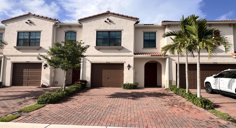 9932 Brickhill Drive, Boca Raton, Florida 33428, 3 Bedrooms Bedrooms, ,2 BathroomsBathrooms,Residential Lease,For Rent,Brickhill,1,RX-11006310