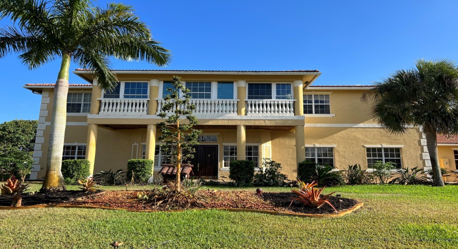 532 SW Sadwick Avenue, Port Saint Lucie, Florida 34953, 4 Bedrooms Bedrooms, ,3 BathroomsBathrooms,Single Family,For Sale,Sadwick,RX-11006315