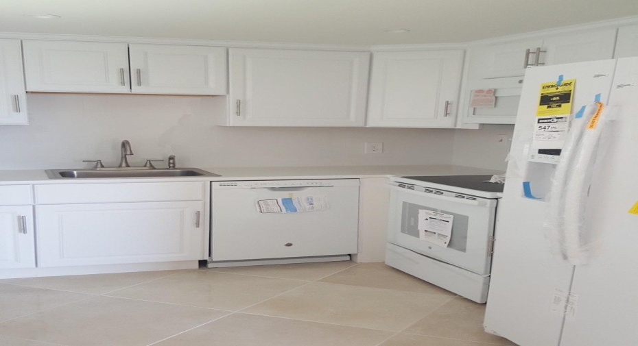 236 Tuscany D Unit 236, Delray Beach, Florida 33446, 2 Bedrooms Bedrooms, ,2 BathroomsBathrooms,Residential Lease,For Rent,Tuscany D,2,RX-11006492