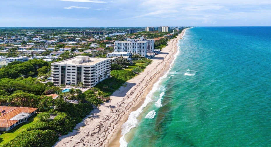 4605 S Ocean Blvd Unit 7b, Highland Beach, Florida 33487, 3 Bedrooms Bedrooms, ,3 BathroomsBathrooms,Condominium,For Sale,Ocean Blvd,7,RX-11006557