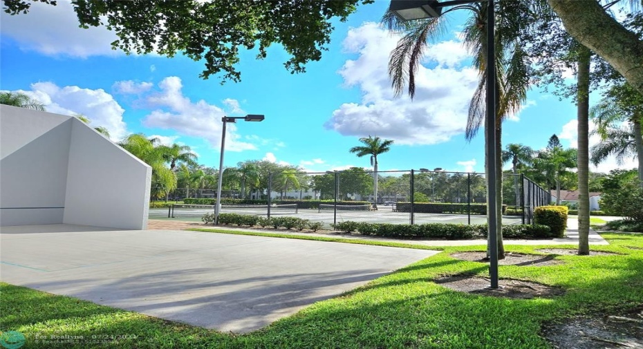 OUTDOOR TENNIS AND RACQUETBALL COURTS ON GROUNDS FOR YOU TO ENJOY