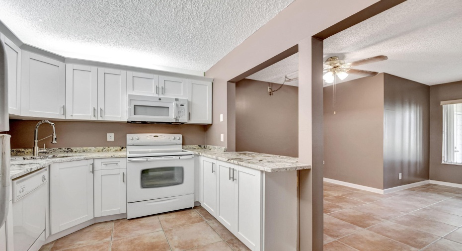 3531 Tall Pine Way Unit C-1, Greenacres, Florida 33463, 2 Bedrooms Bedrooms, ,1 BathroomBathrooms,Condominium,For Sale,Tall Pine,1,RX-10985175