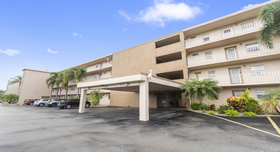 300 NE 26th Avenue Unit 114, Boynton Beach, Florida 33435, 2 Bedrooms Bedrooms, ,2 BathroomsBathrooms,Condominium,For Sale,26th,1,RX-11006705