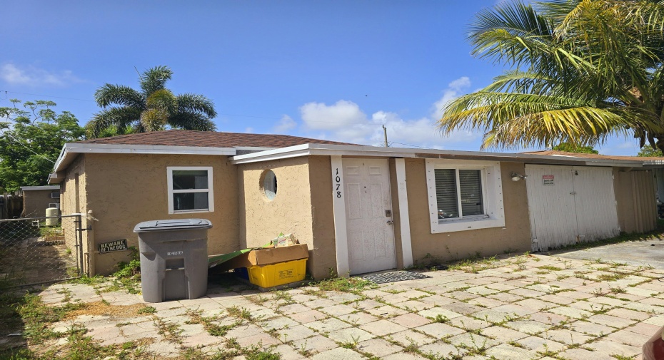 1078 Highview Road, Lake Worth, Florida 33462, 3 Bedrooms Bedrooms, ,2 BathroomsBathrooms,Single Family,For Sale,Highview,RX-11006704