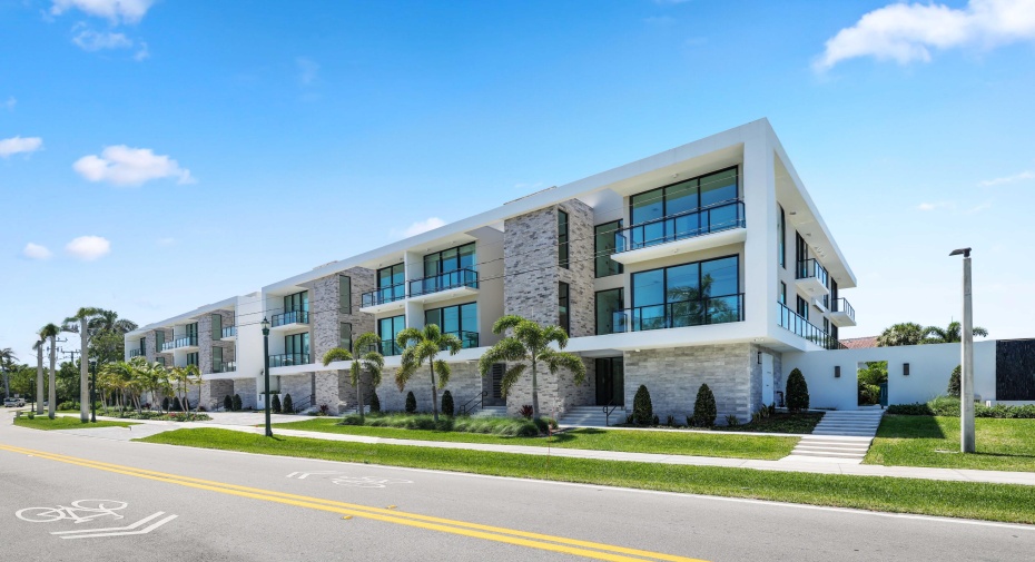 1177 George Bush Boulevard Unit 306, Delray Beach, Florida 33483, 3 Bedrooms Bedrooms, ,3 BathroomsBathrooms,Condominium,For Sale,George Bush,3,RX-11006798