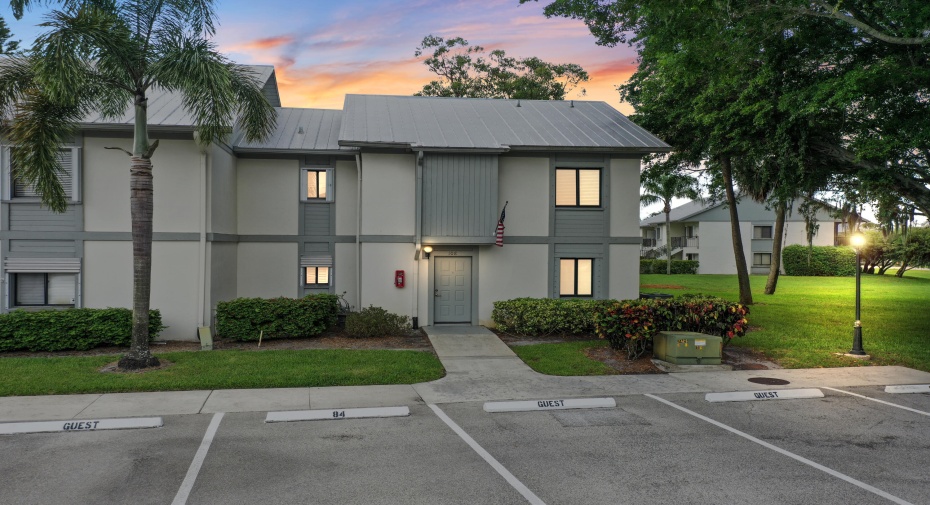 2233 NW 22nd Avenue Unit 108, Stuart, Florida 34994, 2 Bedrooms Bedrooms, ,2 BathroomsBathrooms,Residential Lease,For Rent,22nd,108,RX-11006831