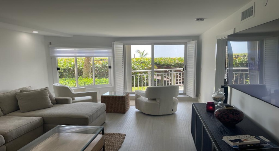 3870 N Hwy A1a Unit 102, Hutchinson Island, Florida 34949, 2 Bedrooms Bedrooms, ,2 BathroomsBathrooms,Residential Lease,For Rent,Hwy A1a,1,RX-11006992