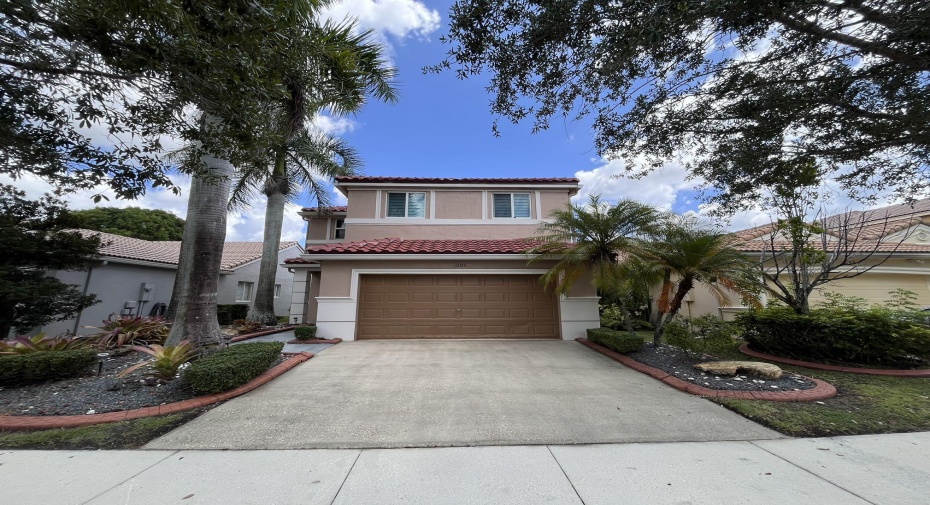 1103 Golden Cane Drive, Weston, Florida 33327, 4 Bedrooms Bedrooms, ,2 BathroomsBathrooms,Residential Lease,For Rent,Golden Cane,RX-11007034