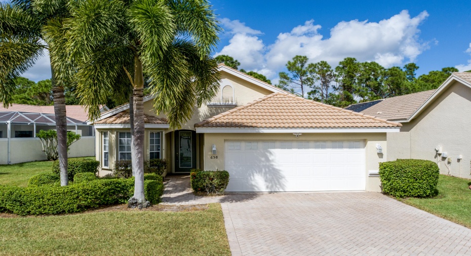 658 SW Andros Circle, Port Saint Lucie, Florida 34986, 3 Bedrooms Bedrooms, ,2 BathroomsBathrooms,Single Family,For Sale,Andros,RX-10994185