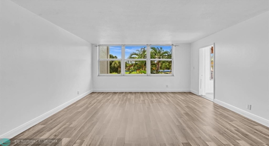 Spacious Living/Dining Area