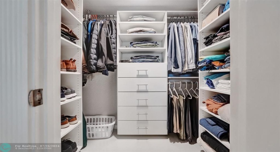 Custom closets with drawers