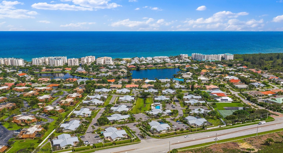 1801 S Us Highway 1 Unit 8a, Jupiter, Florida 33477, 2 Bedrooms Bedrooms, ,2 BathroomsBathrooms,Residential Lease,For Rent,Us Highway 1,1,RX-11007306