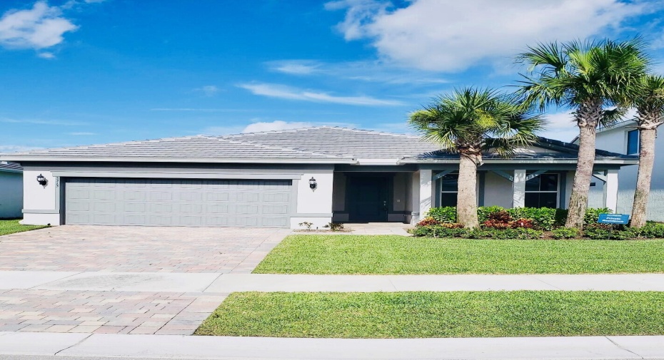 5313 Blue Reed Lane, Lake Worth, Florida 33467, 4 Bedrooms Bedrooms, ,2 BathroomsBathrooms,Residential Lease,For Rent,Blue Reed,5313,RX-11007343