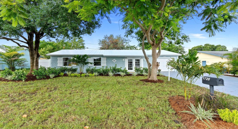 1720 NE 23rd Terrace, Jensen Beach, Florida 34957, 3 Bedrooms Bedrooms, ,2 BathroomsBathrooms,Single Family,For Sale,23rd,RX-11007504