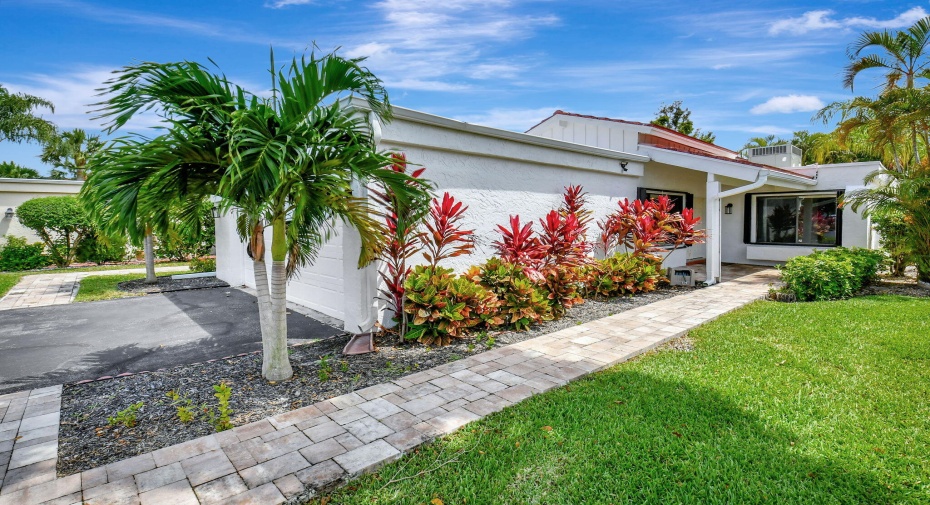 5636 Ainsley Court, Boynton Beach, Florida 33437, 2 Bedrooms Bedrooms, ,2 BathroomsBathrooms,Single Family,For Sale,Ainsley,RX-10980160