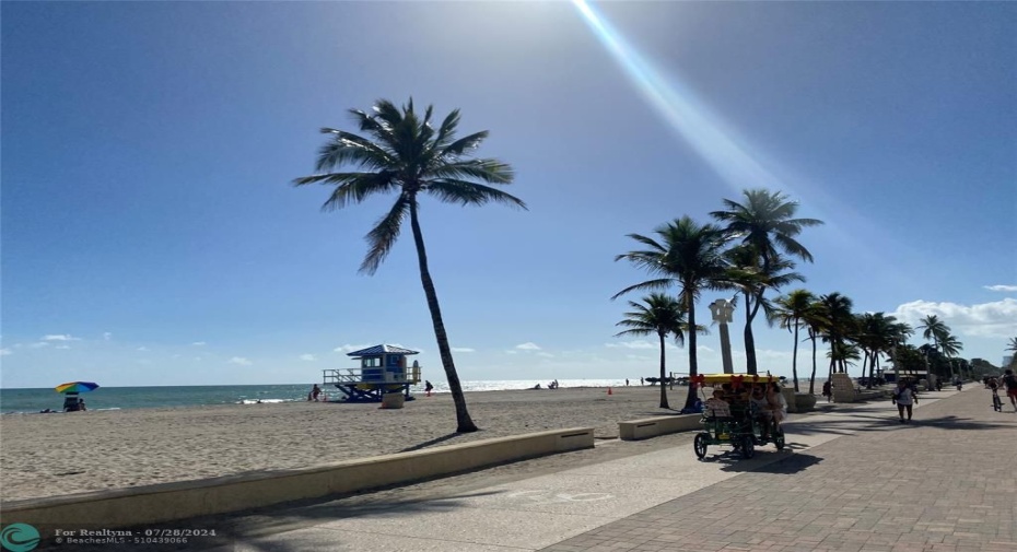 Hollywood Beach Boardwalk and Hollywood Beach