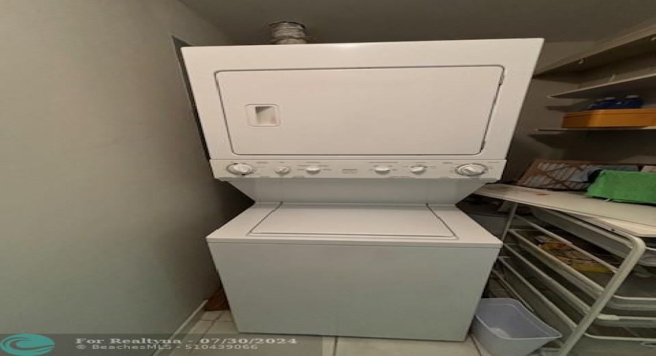 washer-dryer
