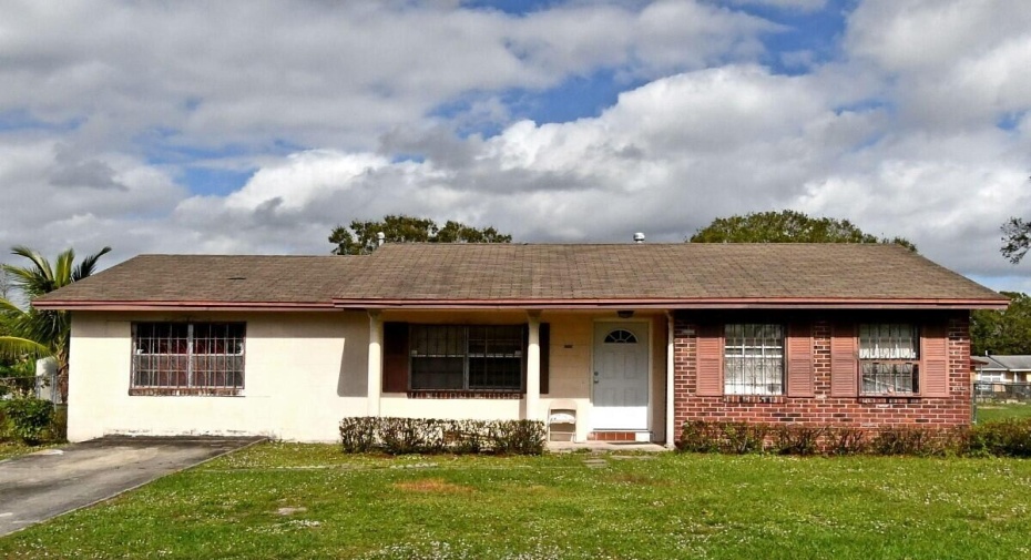 2904 Kingsley Drive, Fort Pierce, Florida 34946, 3 Bedrooms Bedrooms, ,1 BathroomBathrooms,Single Family,For Sale,Kingsley,RX-11007814