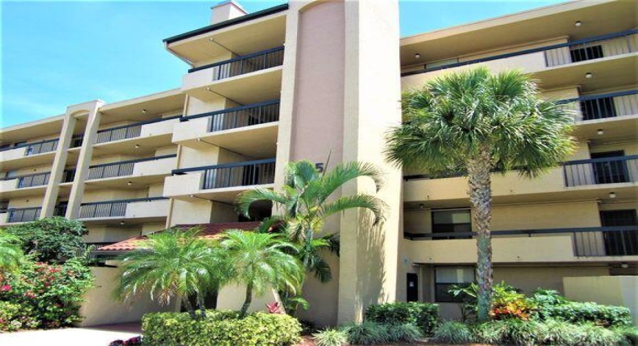 2455 Lindell Boulevard Unit 3201, Delray Beach, Florida 33444, 1 Bedroom Bedrooms, ,1 BathroomBathrooms,Residential Lease,For Rent,Lindell,2,RX-11007818