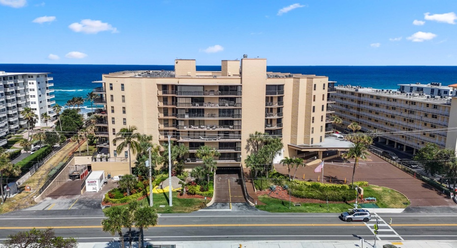 1167 Hillsboro Mile Unit 110, Hillsboro Beach, Florida 33062, 2 Bedrooms Bedrooms, ,2 BathroomsBathrooms,Condominium,For Sale,Hillsboro Mile,1,RX-10981521