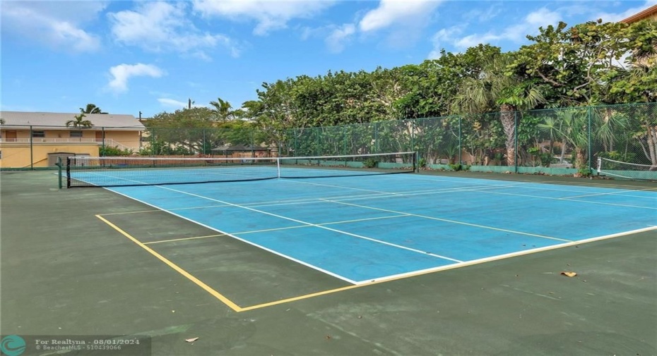 TENNIS COURT