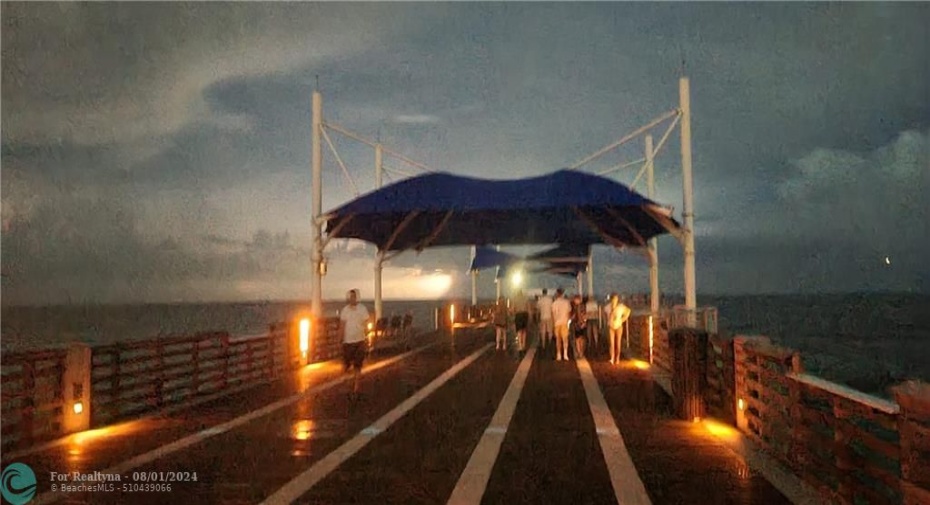 POMPANO BEACH, FISHING PIER