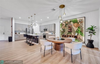 Living Wall in Dining area